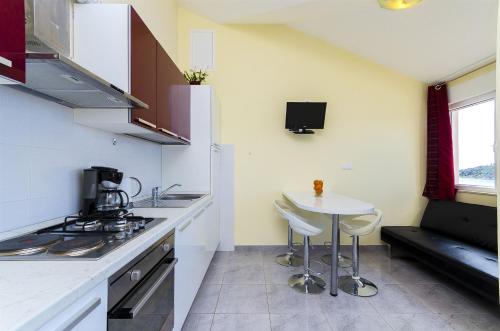 Apartments Smilje