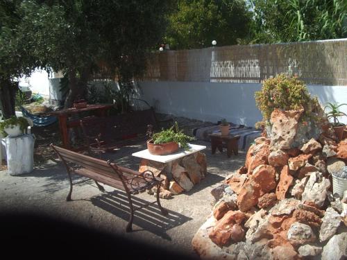 Gallery image of Skyros Koxilas Studios in Skiros