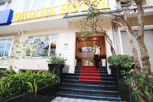 Exteriér nebo vchod ubytování Oriana Hotel