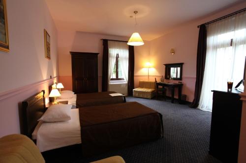 Hotel Bitoraj Fužineにあるベッド