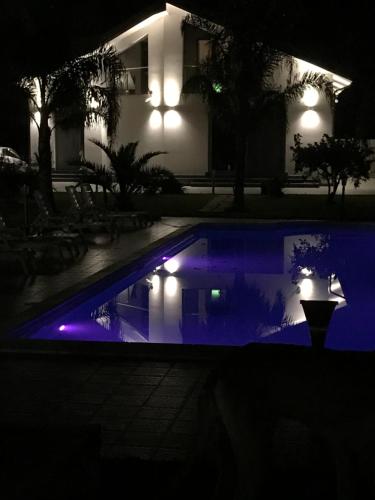Φωτογραφία από το άλμπουμ του B&B Villa Elena σε Furci Siculo