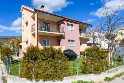 Apartment Drmic