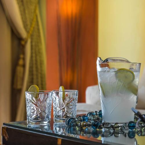 Напитки в Avli Lounge Apartments
