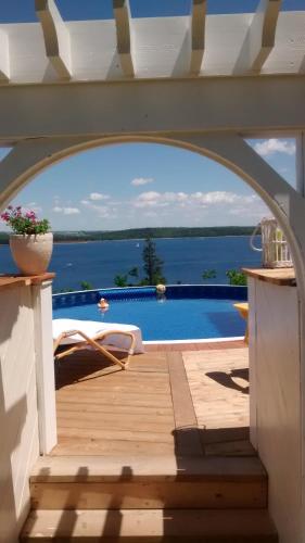 Πισίνα στο ή κοντά στο Star of the Sea B&B
