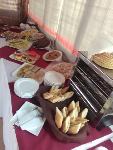 Mad på riaden eller i nærheden