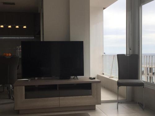 First line Apartment