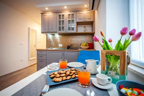 Studio Apartment Kris by Irundo