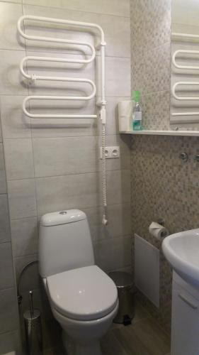 Ένα μπάνιο στο NG Apartments