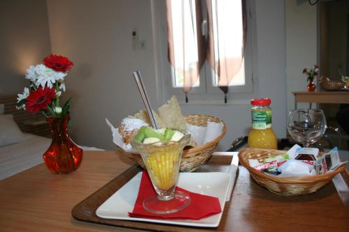 Afbeelding uit fotogalerij van Hôtel Les Italiens in Biscarrosse