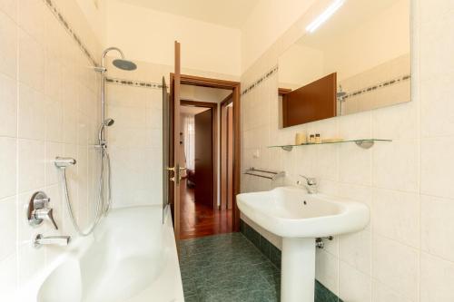 Heart Milan Apartments Corso Como photo 9