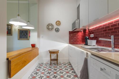 Lisbon Garden Retreat