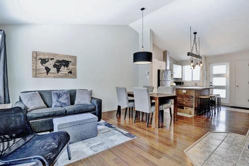 Zona de estar de Condo 20 Chemin des Adirondack by Les Chalets Alpins