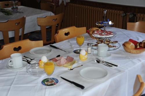 Gallery image of Gasthaus-Pension Fischerkeller in Randegg