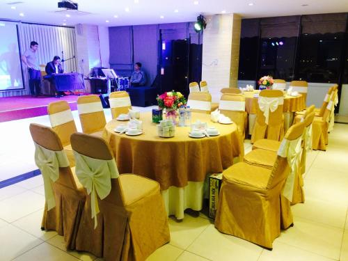 Fotografie z fotogalerie ubytování Golden Quang Tri Hotel v destinaci Ðông Hà