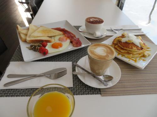 Đồ ăn tại/gần khách sạn