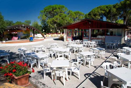 Gallery image of Belvedere Homes in Aquiléia