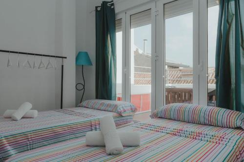 Imagen de la galería de Ático con terraza y vistas, en Málaga