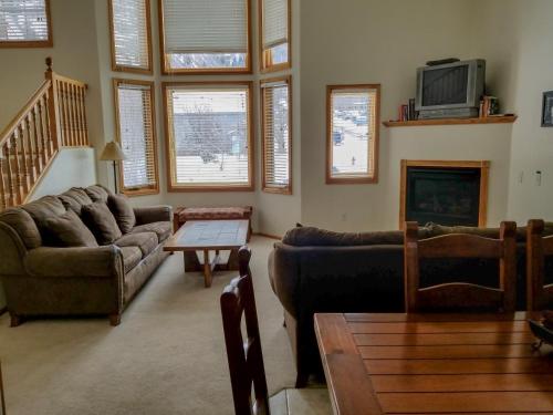 Alpenglow Vacation Rentals – Photos 3