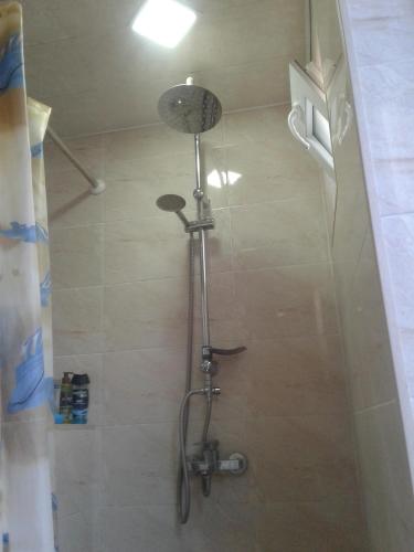 Un baño de Guest House Edem