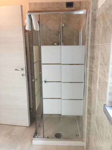 A bathroom at casa stefania