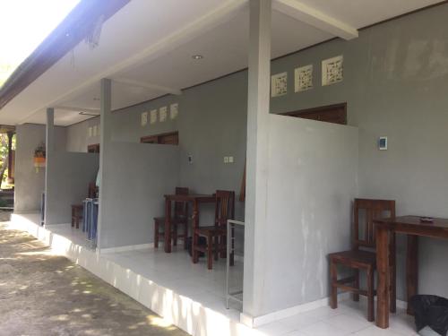 Gallery image of Cempaka Homestay in Uluwatu