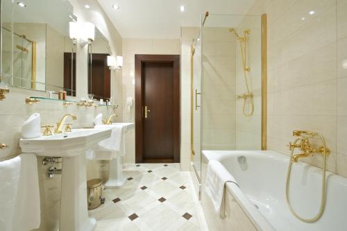 
Ванная комната в Hotel Devín
