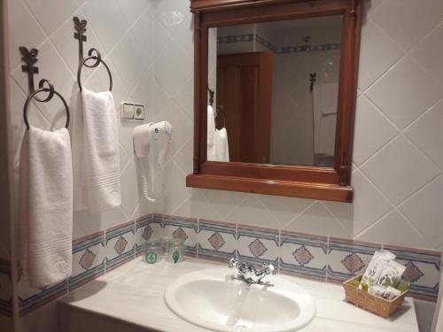 A bathroom at Nava Real