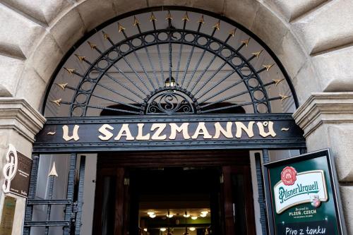 Certifikát, hodnocení, plakát nebo jiný dokument vystavený v ubytování Hotel U Salzmannů