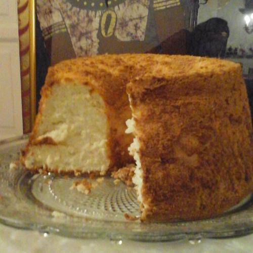 a piece of cake on a plate on a table at De Vita Beata Agriturismo in Veroli
