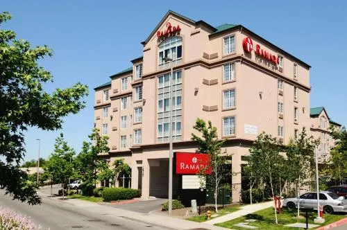 Ramada by Wyndham SeaTac Airport in Federal Way