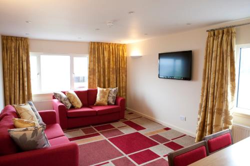 A seating area at Malvina House Hotel