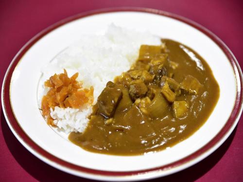 Jídlo v hotelu nebo okolí