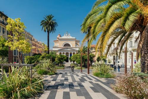 Afbeelding uit fotogalerij van Le Sunlight, quiet and cosy with terrace! in Nice