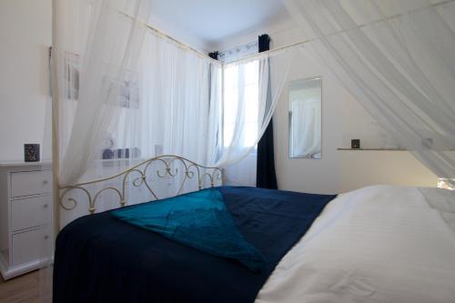 "Le Calypso" by EnjoyNice, 2-bedroom with airco, beach at 3 min