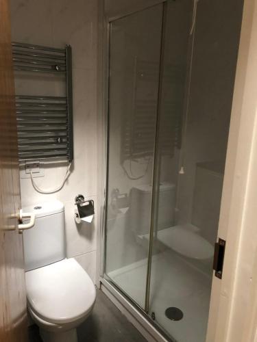 Ванная комната в Modern Apartment in Trendy Dalston