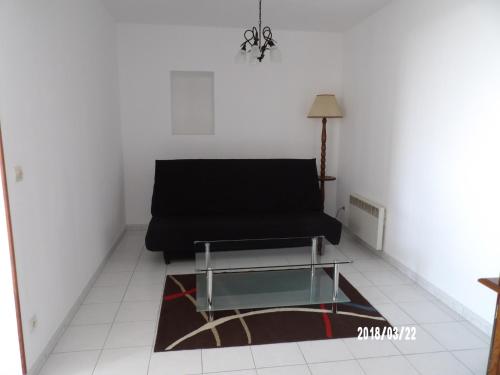 Televisyen dan/atau pusat hiburan di 17 rue des blanchards