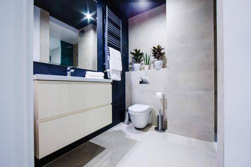 Et badeværelse på Zigzak Apartments Superior 10B
