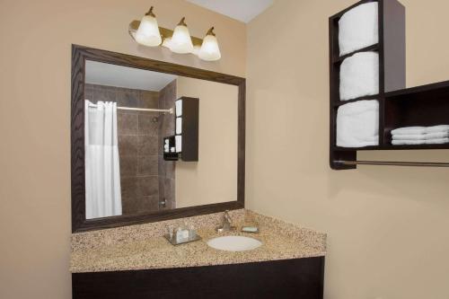 Gallery image of Wyndham Garden Schaumburg Chicago Northwest in Schaumburg