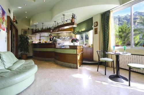 Χώρος καθιστικού στο Albergo Ristorante San Matteo