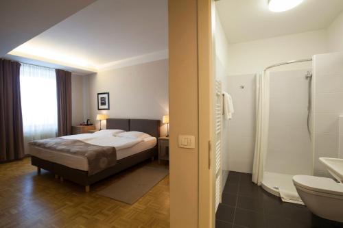 Ванная комната в Hotel Slamič Ljubljana