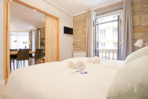 Posteľ alebo postele v izbe v ubytovaní Gerezi - Basque Stay