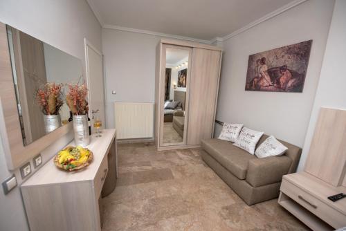 Artemis Luxury Apartment
