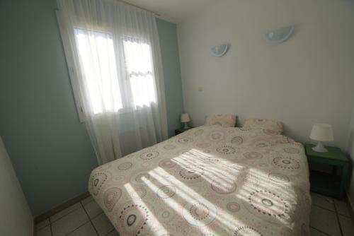 Photo de la galerie de l'établissement Jolie vue mer T2 tout confort, à Cerbère