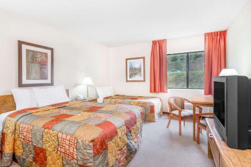 Gallery image of Days Inn by Wyndham Iron Mountain in Iron Mountain