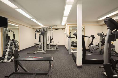 Gimnasio o equipo deportivo en Days Inn by Wyndham Estevan