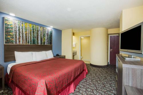 Gallery image of Days Inn by Wyndham Blue Springs in Blue Springs