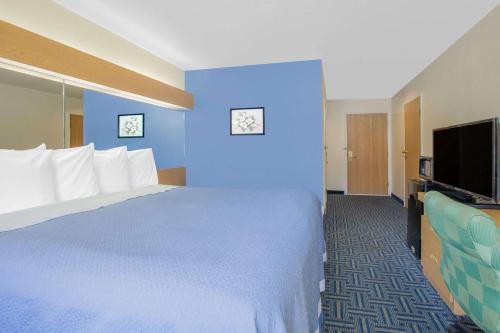 Televisyen dan/atau pusat hiburan di Quality Inn