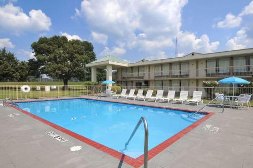 The swimming pool at or close to Days Inn by Wyndham Forrest City