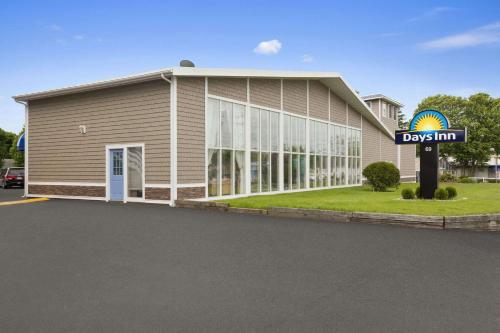 モーテルが所在する建物