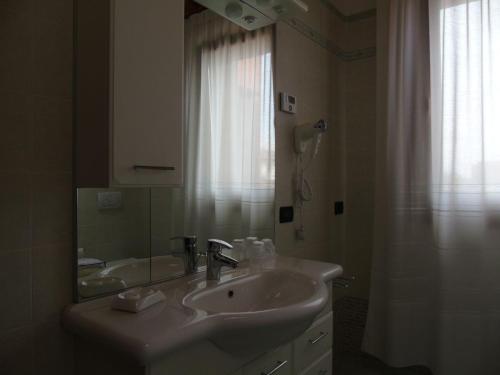 Koupelna v ubytování B&B Ai Cipressi
